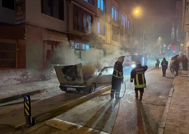 Çorum’da Seyir Halindeki Otomobilde Yangın Çıktı